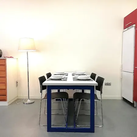 Mazi Studio Daire Mataró